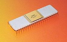 MOS Technology MCS6502, in white ceramic package, manufactured in late 1975 MOS MCS6502 1a.jpg