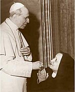 Maria Oliva Bonaldo rencontre le pape Pie XII, le 23 mars 1947