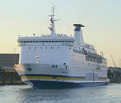 M/S Nordlandia saapumassa Helsinkiin.