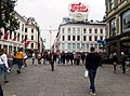 Egertorget, josta kaakkoon päin Karl Johans gate on vilkas kauppakatu, ja toiseen suuntaan aukeaa näkymä kuninkaalliselle linnalle.