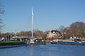 De brug in geopende toestand.