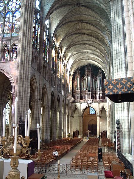 nawa bazyliki Saint Denis