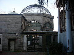 Emetullah Râbi'a Gülnûş Sultan Türbesi (Yeni Valide Camii)