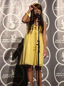 Britt Nicole at the 2008 Dove Awards BrittNicole2008DoveAwards.jpg