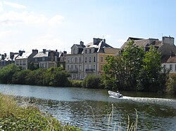 Caen canal depuisile.jpg