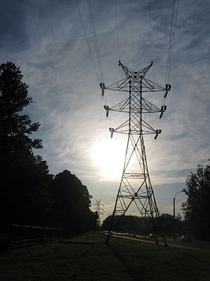 English: Pylon of a high-voltage transmission ...