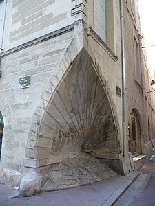 Coquille de l'Hôtel de Sarret.