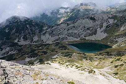 Караомеричко језеро