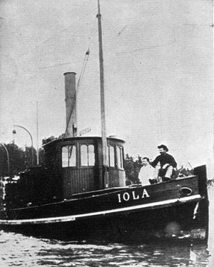Иола (пароход 1885 г.) .jpg