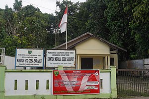 Kantor kepala desa Sarapat