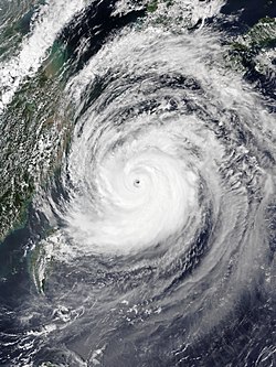 達到巔峰強度的超強颱風美莎克