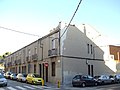 Miniatura per Rengle d'habitatges al carrer Taulí, 74-96 (Sabadell)