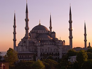 The Sultan Ahmed Mosque in Istambul at dusk