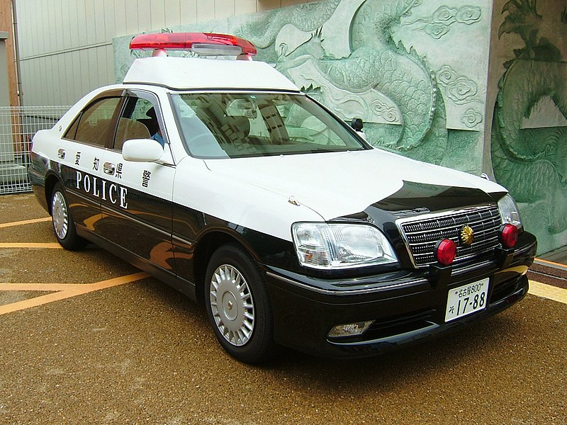 File:TOYOTA 170 system Crown police car.jpg