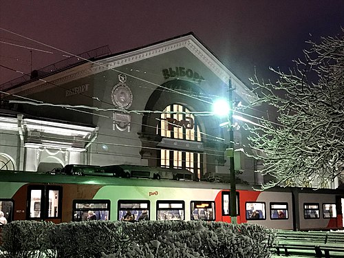 "Vyborg" railway station at 10 a.m
