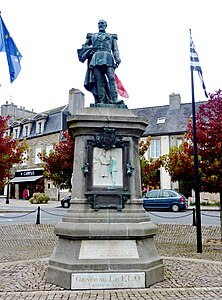 Monument au général Le Flô (1899), Lesneven.