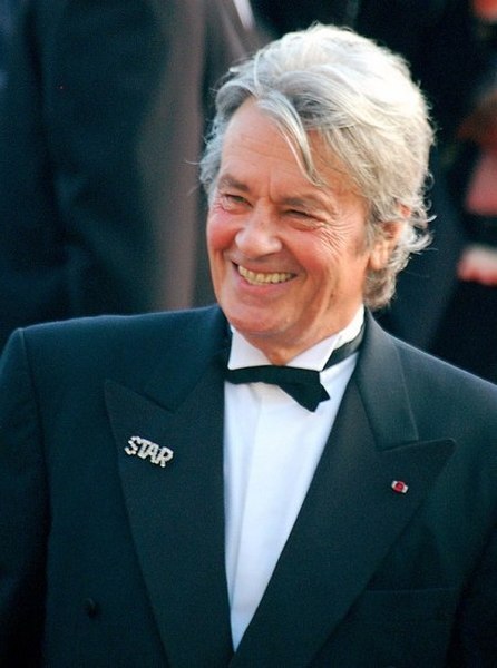 Fichier:Alain Delon Cannes 2.jpg