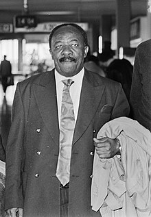 AlfredNzo1977.jpg