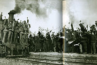 Китайските войници и цивилни празнуват местна победа – 1 октомври 1937 г.