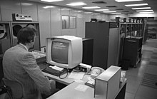 Electronic data processing in the Volkswagen factory Wolfsburg, 1973 Bundesarchiv B 145 Bild-F038812-0022, Wolfsburg, VW Autowerk, EDV.jpg