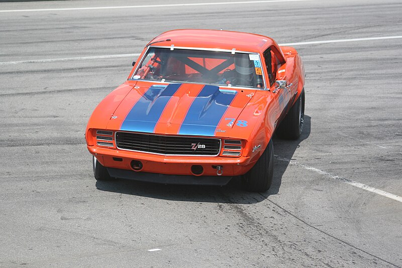 File:Camaro-racing-19.jpg