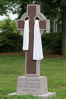 Celtic cross draped for Easter at a Presbyterian church Celtic cross draped for Easter.jpg