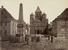 Ansicht von Maursmünster mit Abteikirche St. Etienne auf einem Schwarzweißfoto von ca. 1870