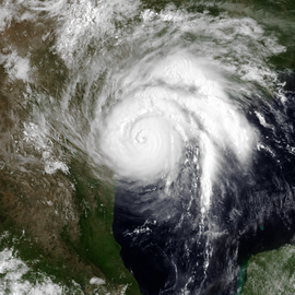 Hurikán Harvey nad Mexickým zálivem; 25. srpna 2017.