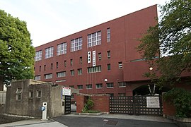 東京都立日比谷高等学校通用門