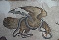 Орёл и змея, мозаика VI века на полу, Константинополь, Большой дворец.