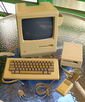 Mac512K wb.jpg