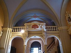 Le narthex de la nef