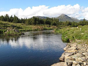 Benlettery (right) and Benglenisky (left), from the Owenmore River