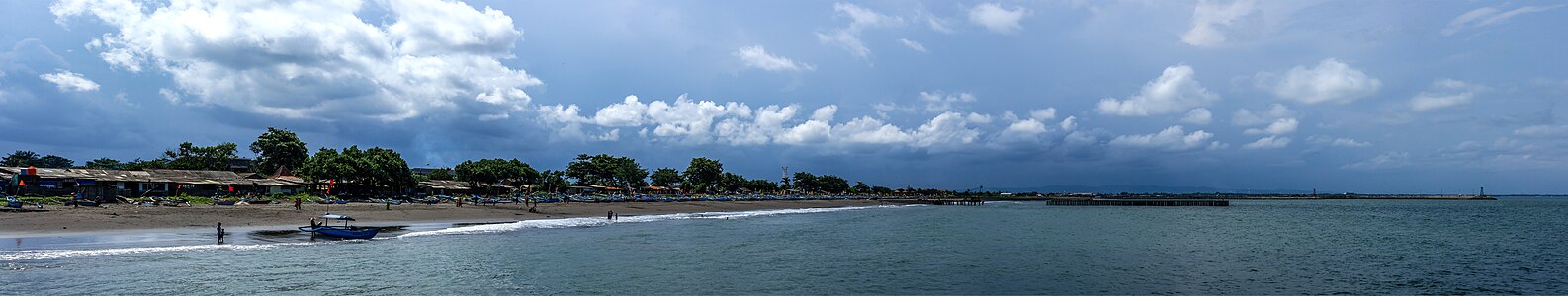 Teluk Penyu Beach (looking west)