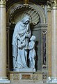 تمثال القديسة إليزابيث