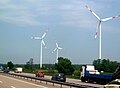 Windturbines aan de A7 bij Buchholz