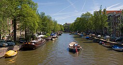 Amsterdam Canals - July 2006.jpg