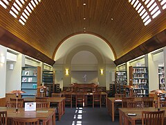 Sherman Fairchild Library reading room in 2009