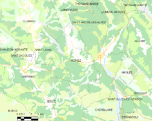 Carte élémentaire montrant les limites de la commune, les communes voisines, les zones de végétation et les routes