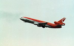 McDonnell Douglas DC-10 en Manchester (1982).