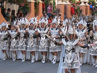 „Moros y Cristianos“: Reihen der Christen (Elda, 2006)