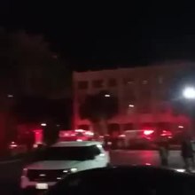 Файл: Пожар в Окленде убил не менее 9 человек на складе Party.webmsd.webm