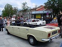 פיאט 125p פולסקי לימוזינה, שנת 1974 (קבריולט)