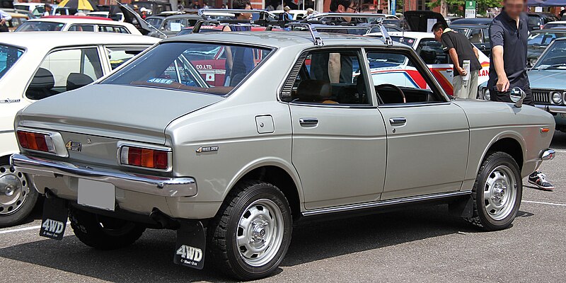 800px-Subaru_Leone_4_Door_Sedan_4WD_rear