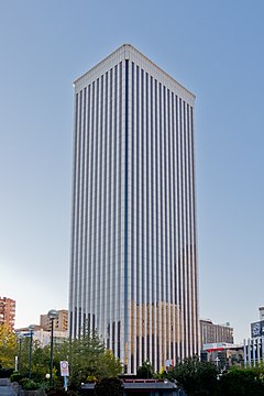 Torre Picasso - 01.jpg