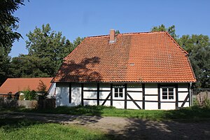 Seitenansicht des Fachwerkgebäudes der Unteren Mühle