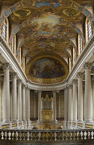 Versailles' chapel as seen from the tribune royale, where the king and members of the royal family heard Mass Versailles Chapel - July 2006 edit.jpg