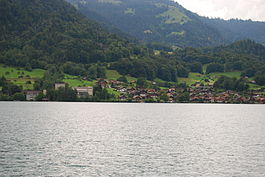 Därligen village on the shores of Lake Thun