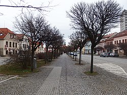 Mírové Square