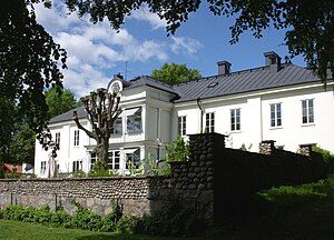 Huvudbyggnaden på Elfviks gård. Foto: Juni 2009.